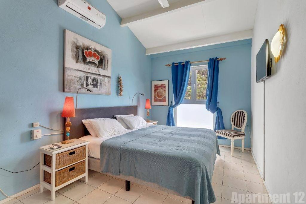 Bonaire Oceanfront Apartments คราเลนไดค์ ภายนอก รูปภาพ